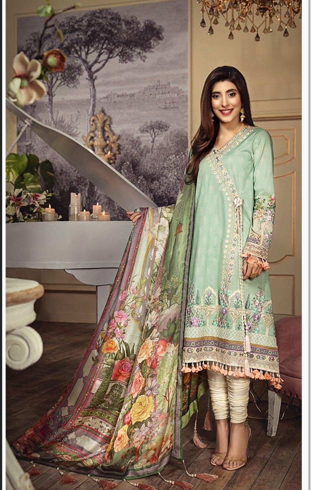 img_anaya_lawn_2020_awwal_boutique