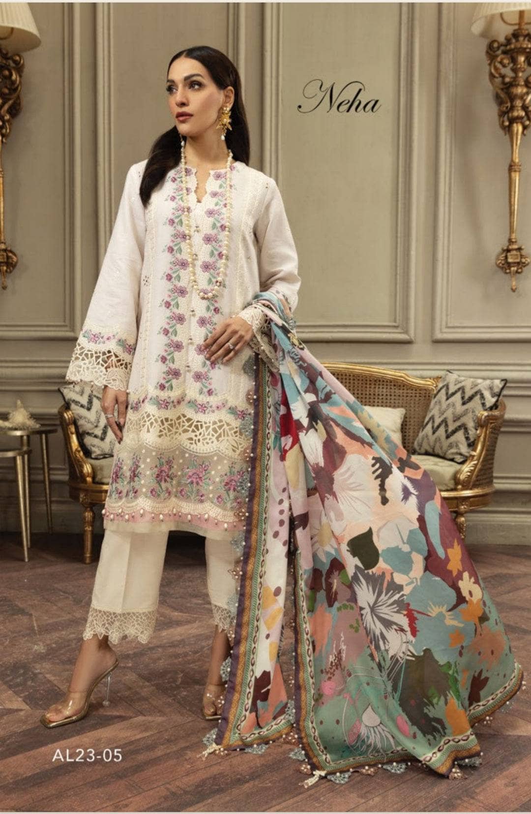 img_anaya_lawn_by_kiran_chaudhary_festive_luxury_lawn_23_awwal_boutique