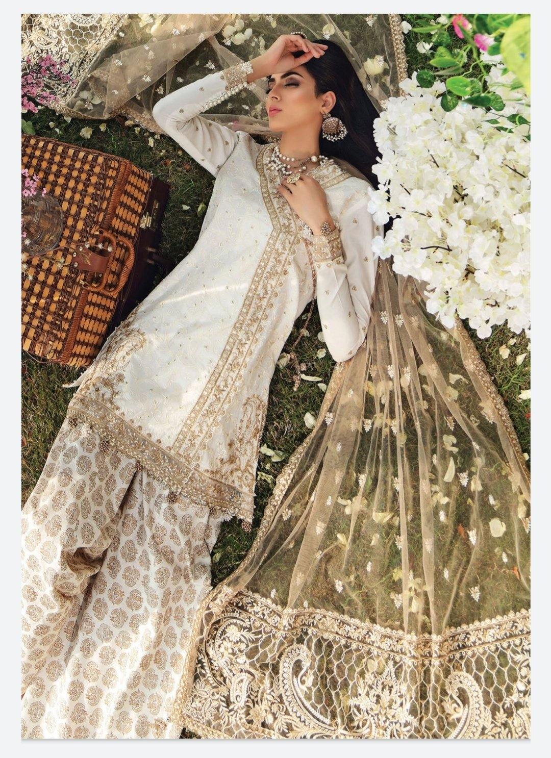 img_anaya_festive_luxury_lawn_awwal_boutique