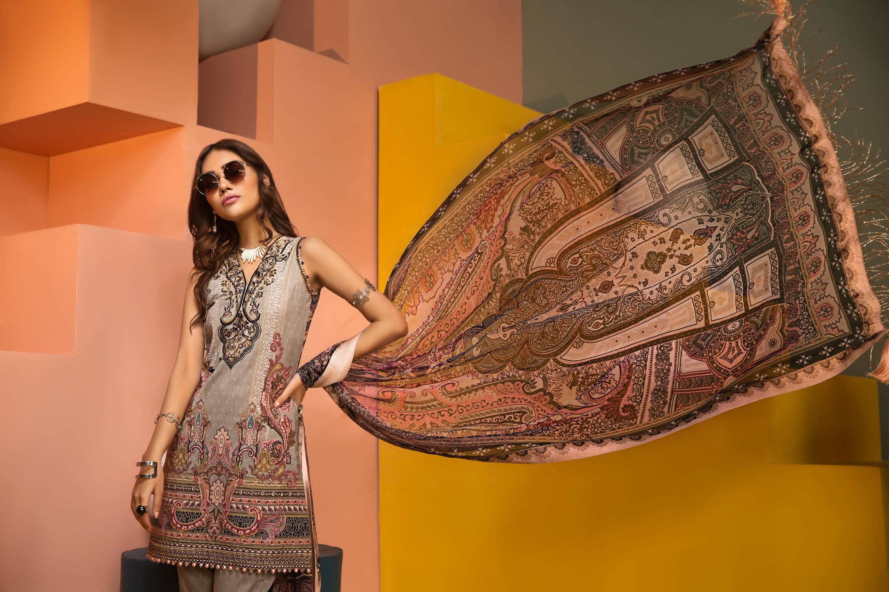 img_viva_anaya_lawn_2019_awwal_boutique