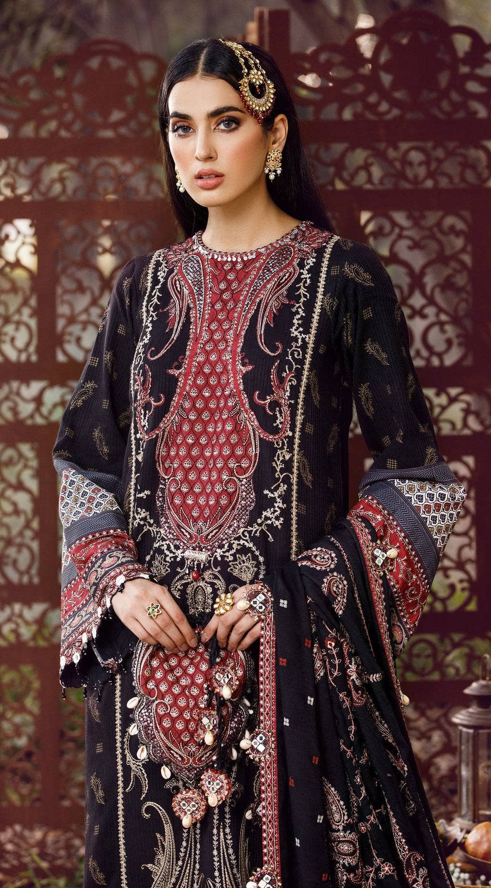 img_anaya_ankara_linen_embroidered_shawl_collection_awwal_boutique
