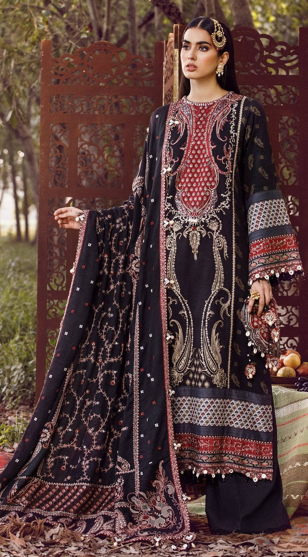 img_anaya_ankara_linen_embroidered_shawl_collection_awwal_boutique