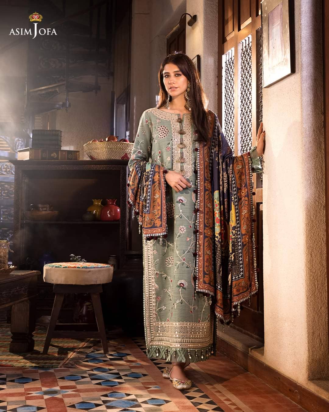 img_asim_jofa_kashmiri_shawl_collection_awwal_boutique