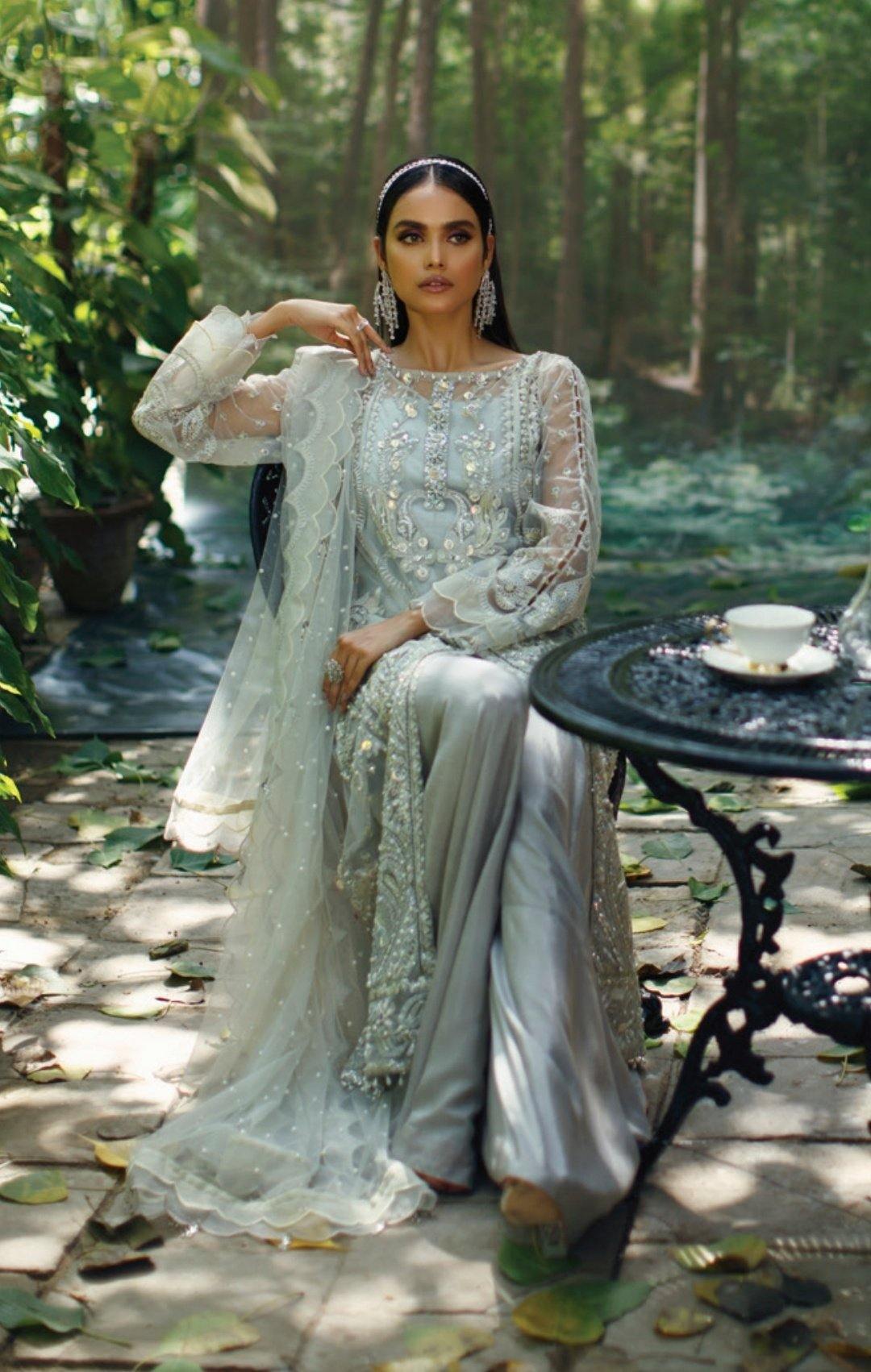 img_azalea_luxury_formals_awwal_boutique