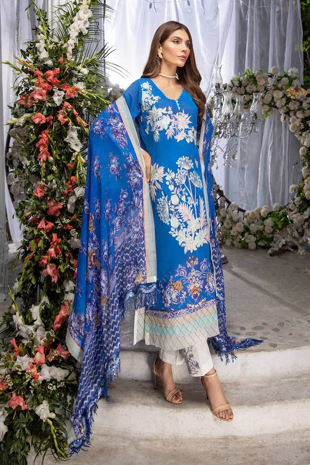 Img_azure_lawn_22_awwal_boutique