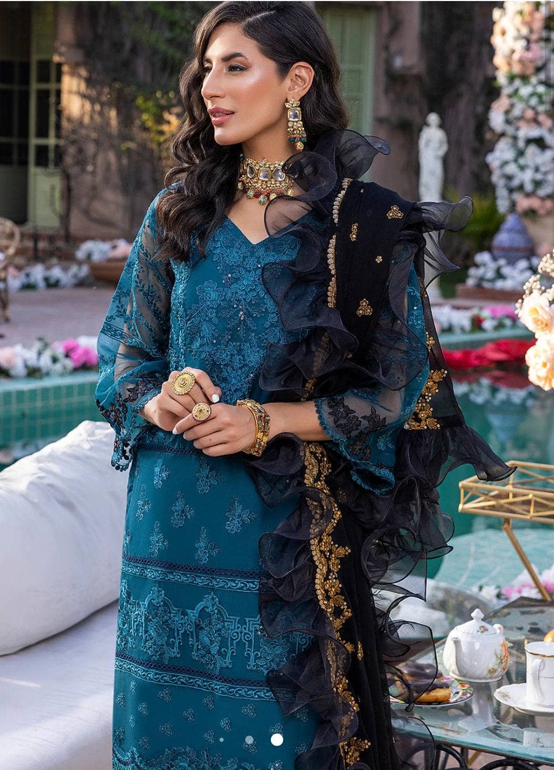 img_azure_festive_galore_awwal_boutique