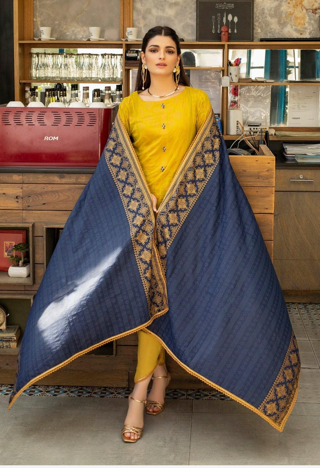 img_banarsi_printed_lawn_collection_awwal_boutique