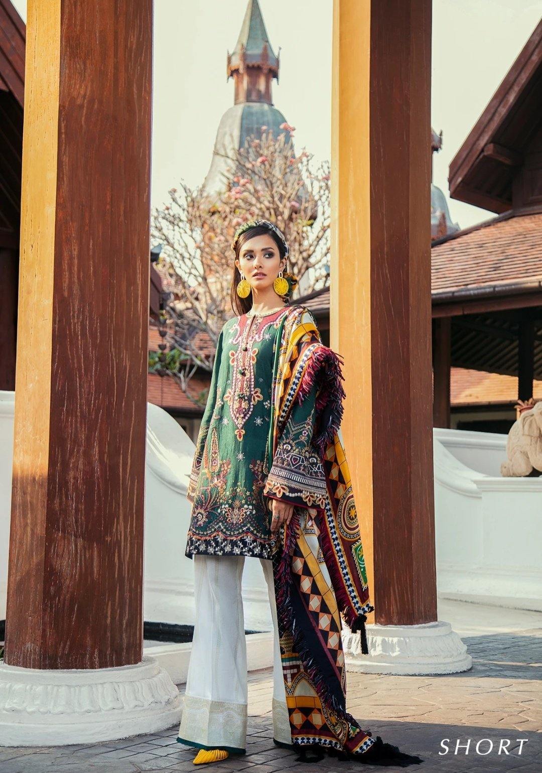 img_baroque_premium_lawn_collection_awwal_boutique