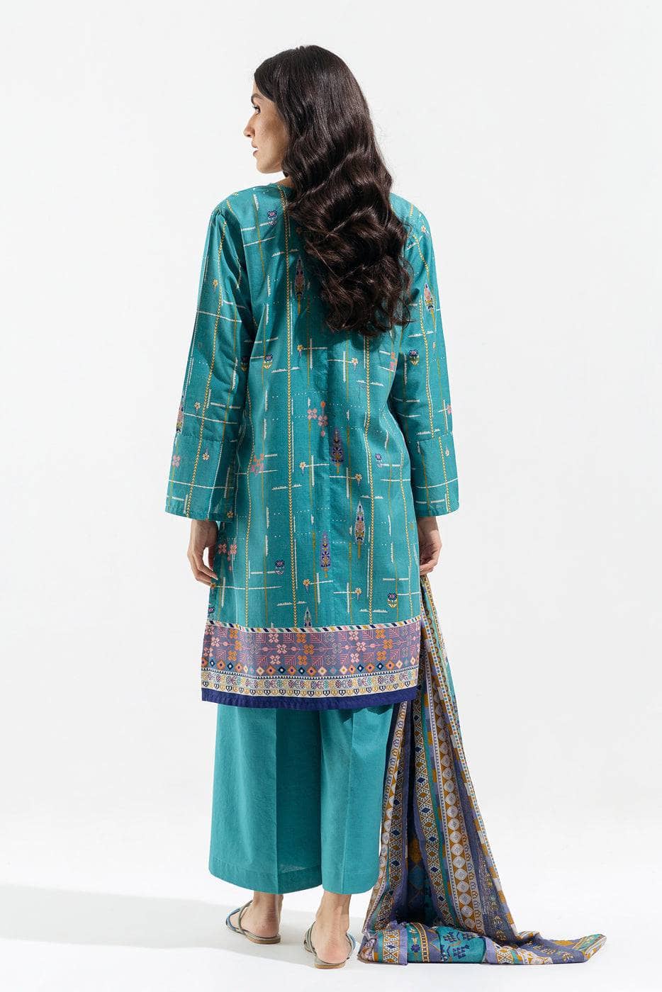 img_beechtree_lawn_23_awwal_boutique