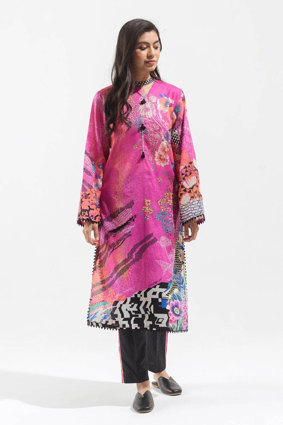 img_beechtree_lawn_23_awwal_boutique
