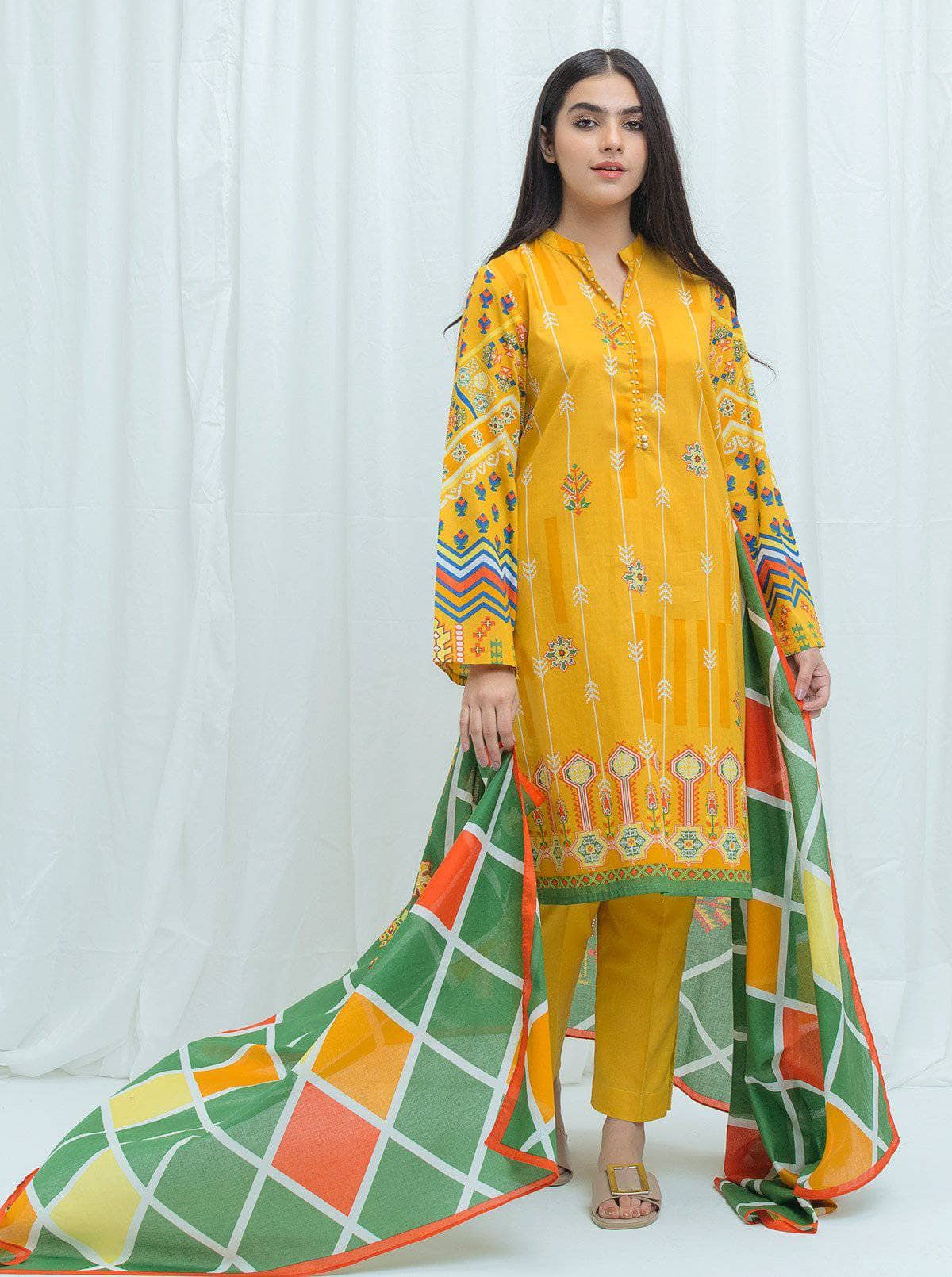 img_beechtree_lawn_2021_awwal_boutique