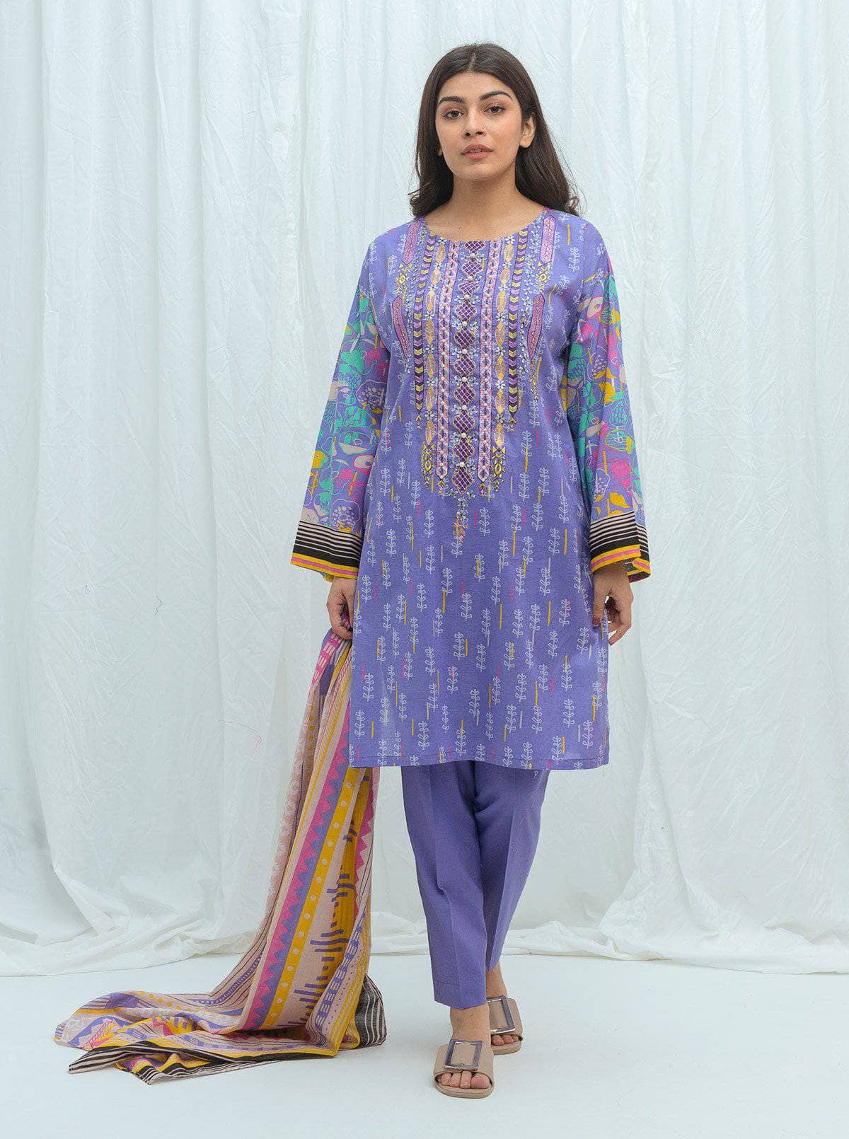 img_beechtree_lawn_2021_awwal_boutique