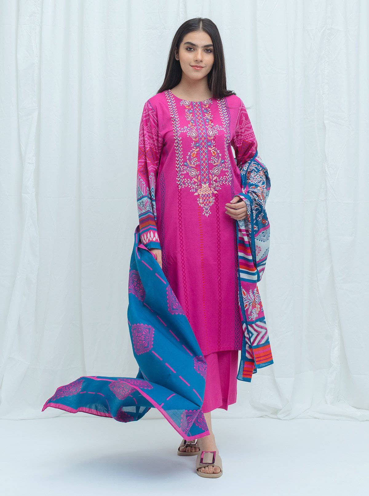 img_beechtree_lawn_2021_awwal_boutique