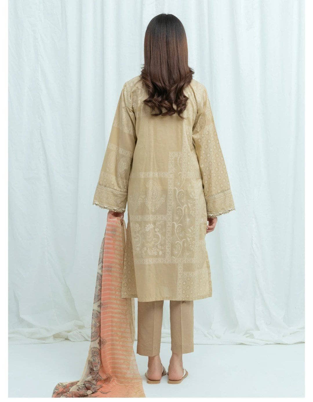 img_beechtree_lawn_2021_awwal_boutique