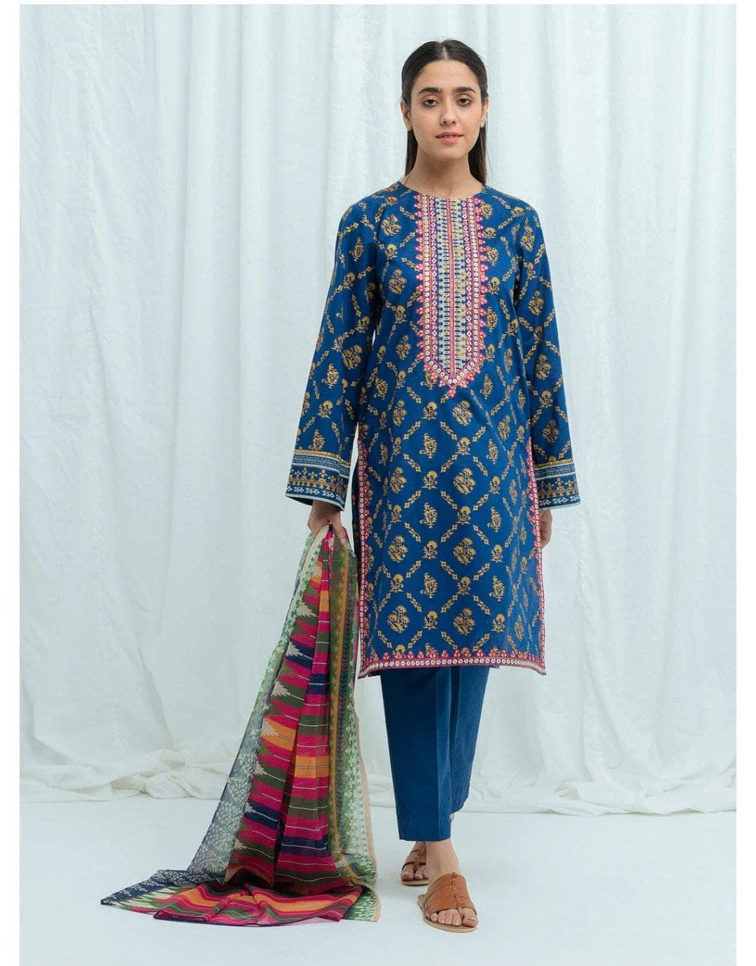 img_beechtree_lawn_2021_awwal_boutique
