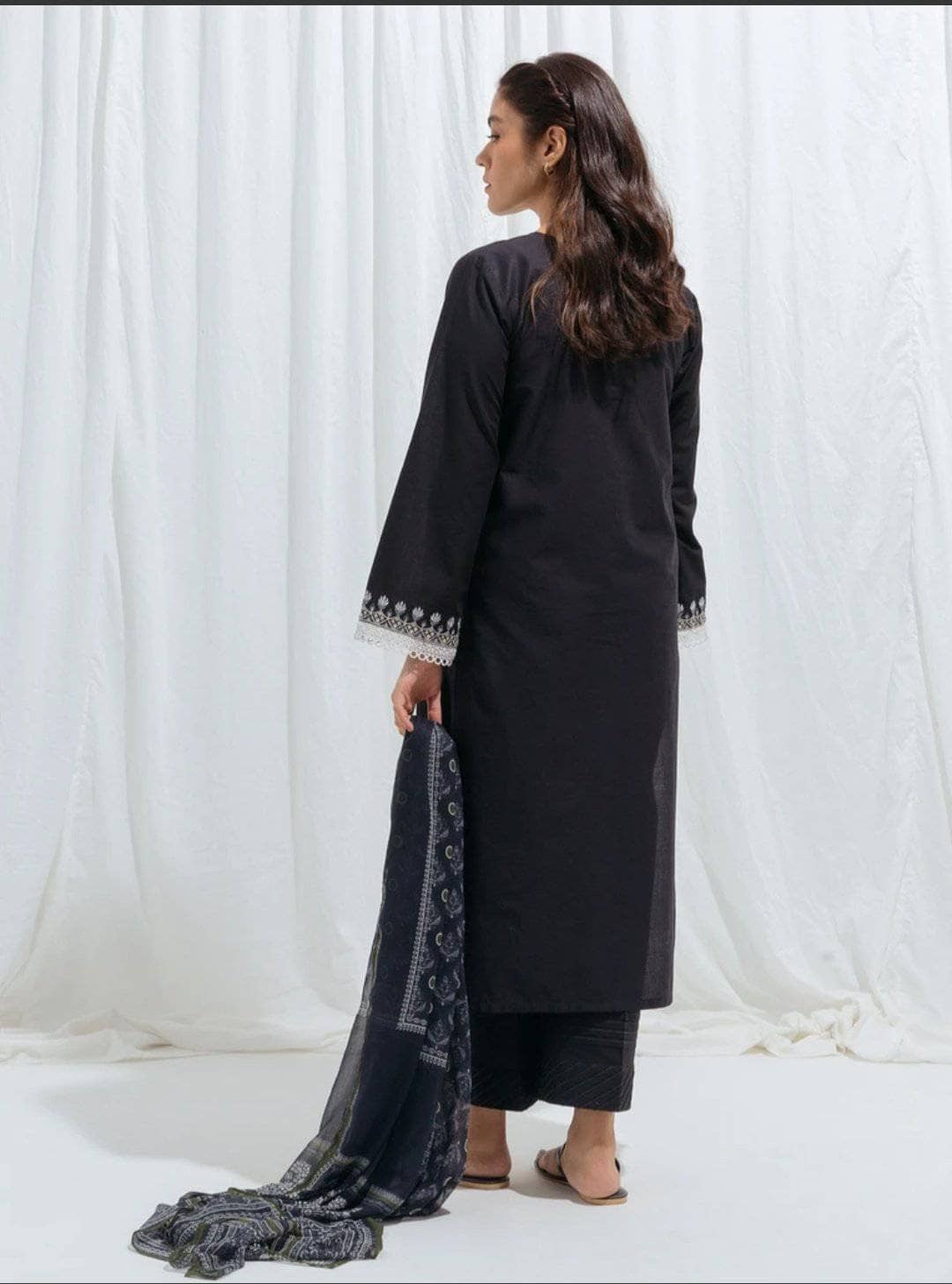 img_beechtree_lawn_2021_awwal_boutique
