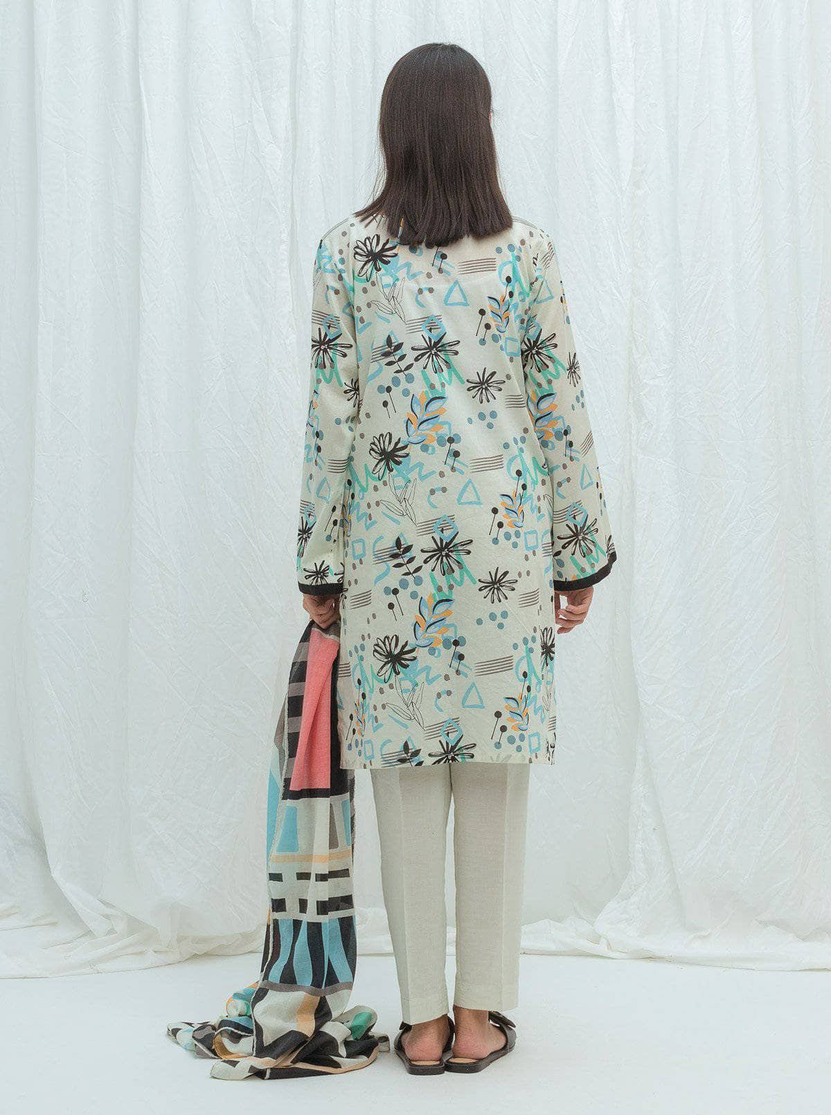 img_beechtree_lawn_2021_awwal_boutique