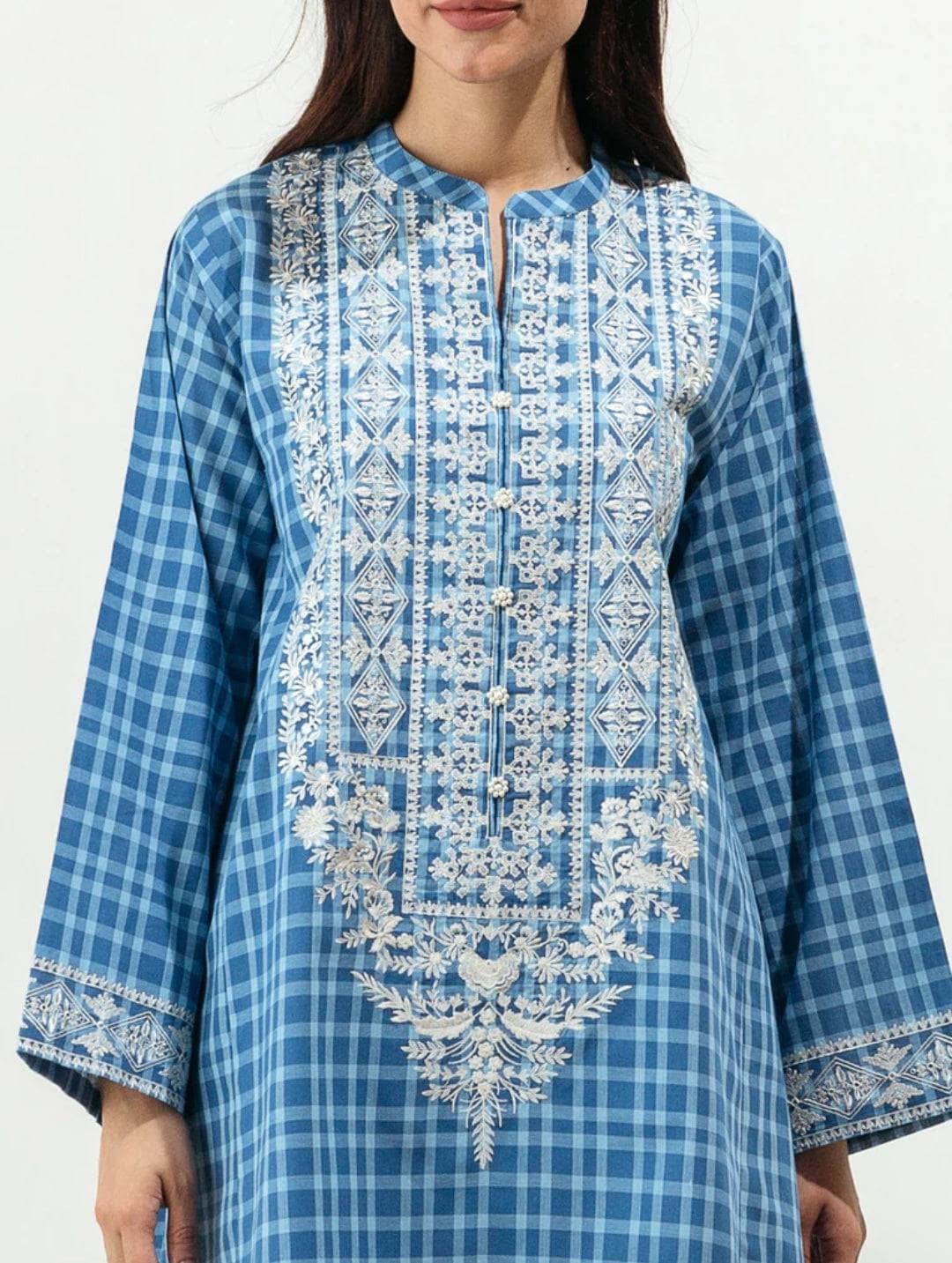Restocked/Beechtree Lawn 22/Crystalline Blue-Embroidered-1P