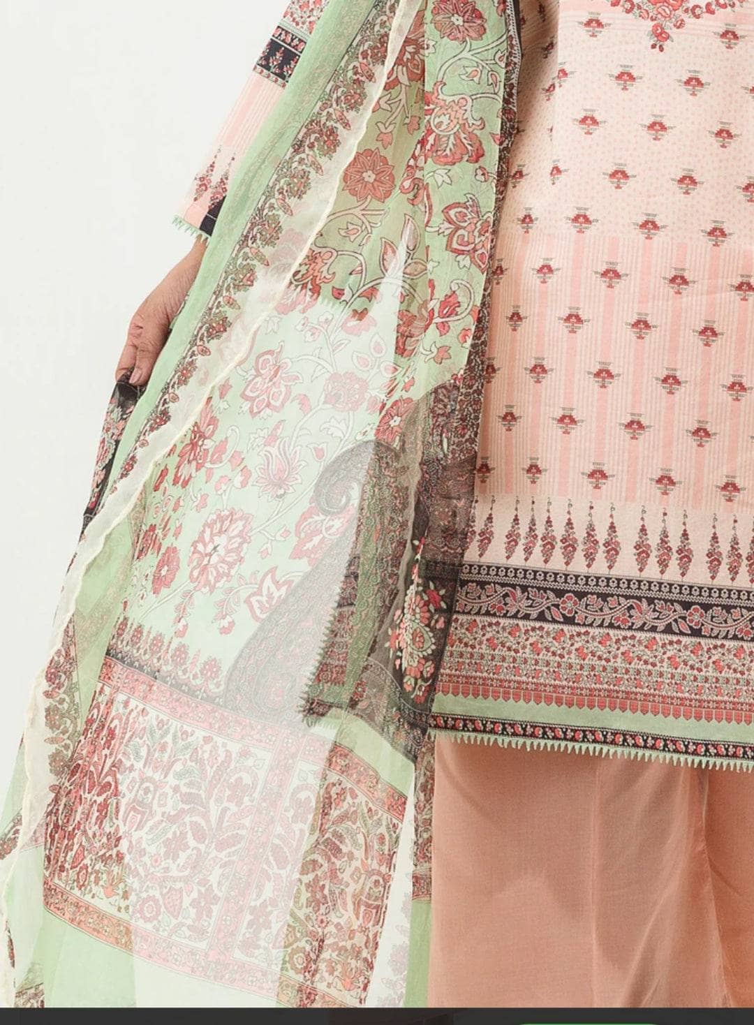 img_beechtree_lawn_22_awwal_boutique