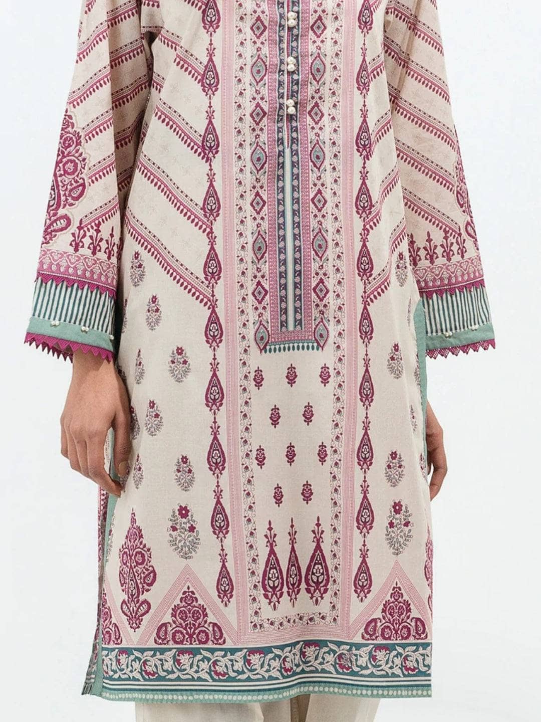 img_beechtree_lawn_22_awwal_boutique