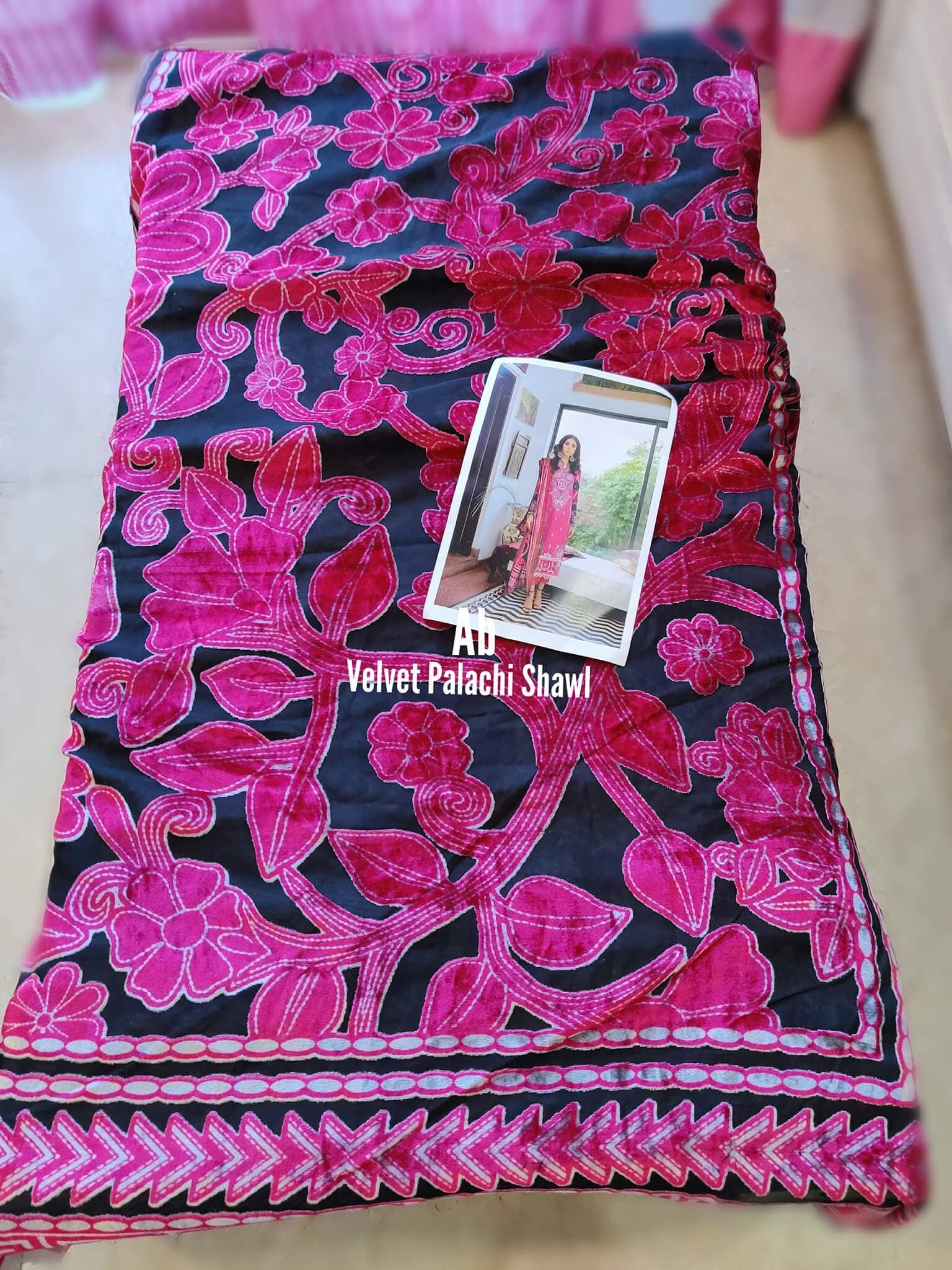 img_open_pics_esha_eshal_by_bin_ilyas_awwal_boutique