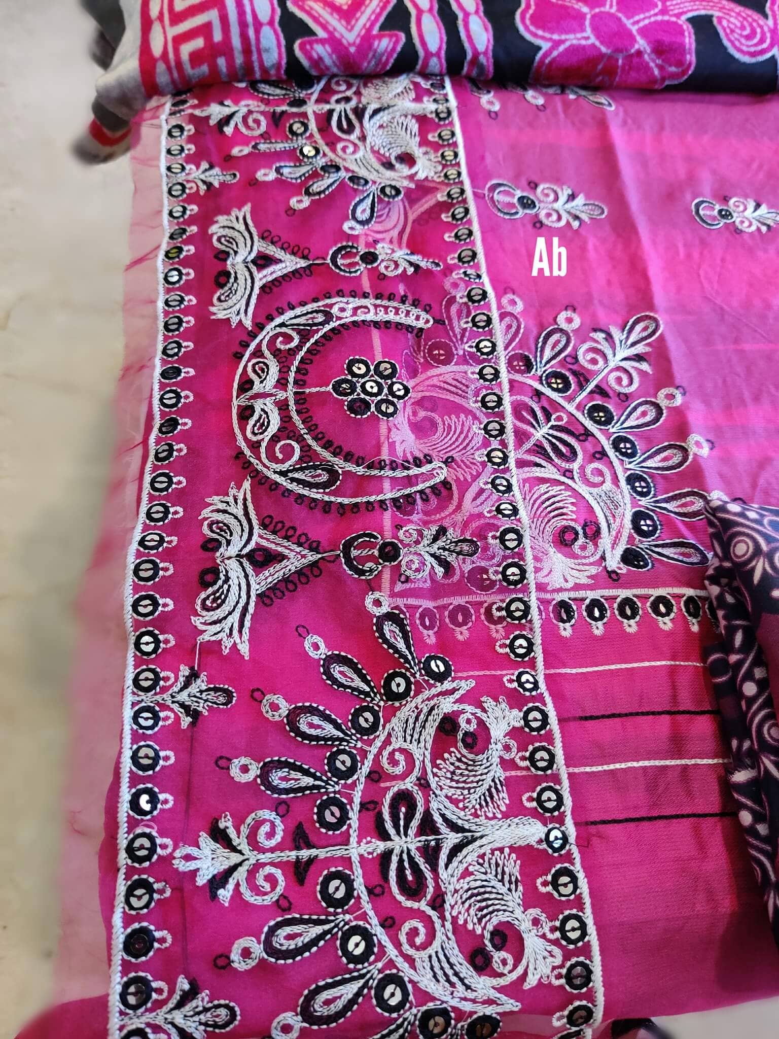 img_open_pics_esha_eshal_by_bin_ilyas_awwal_boutique