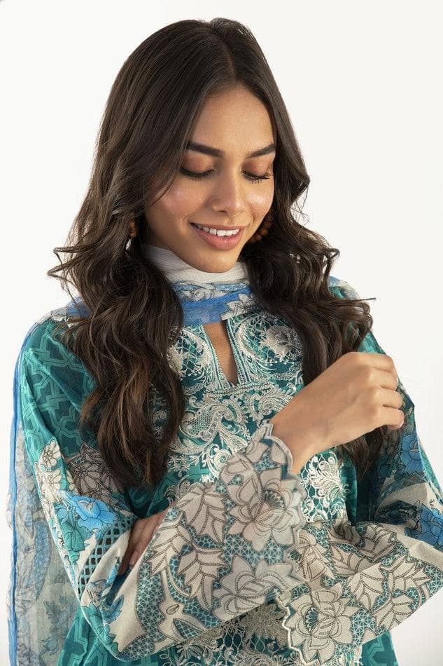 img_khaadi_lawn_22_awwal_boutique