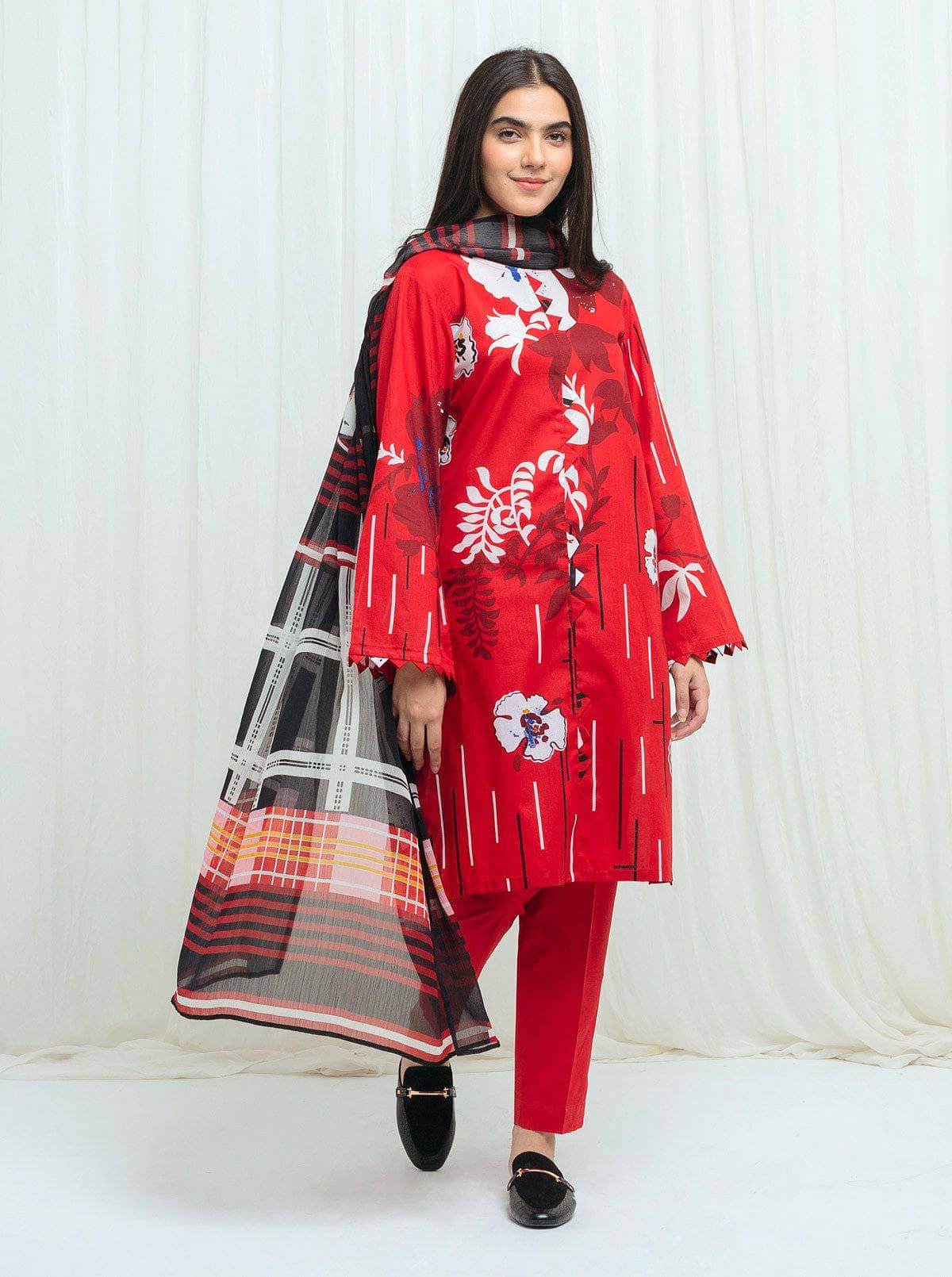 img_beechtree_lawn_2021_awwal_boutique