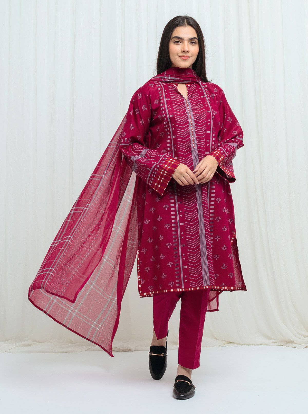 img_beechtree_lawn_2021_awwal_boutique