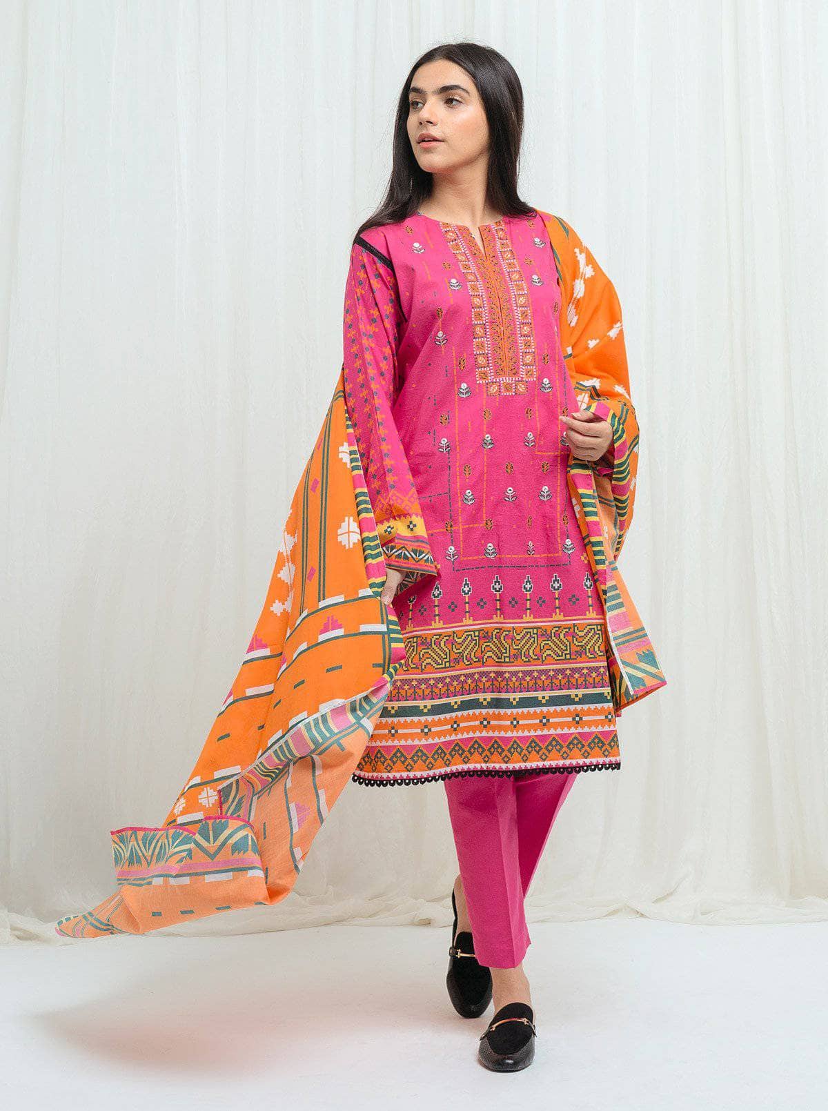 img_beechtree_lawn_2021_awwal_boutique