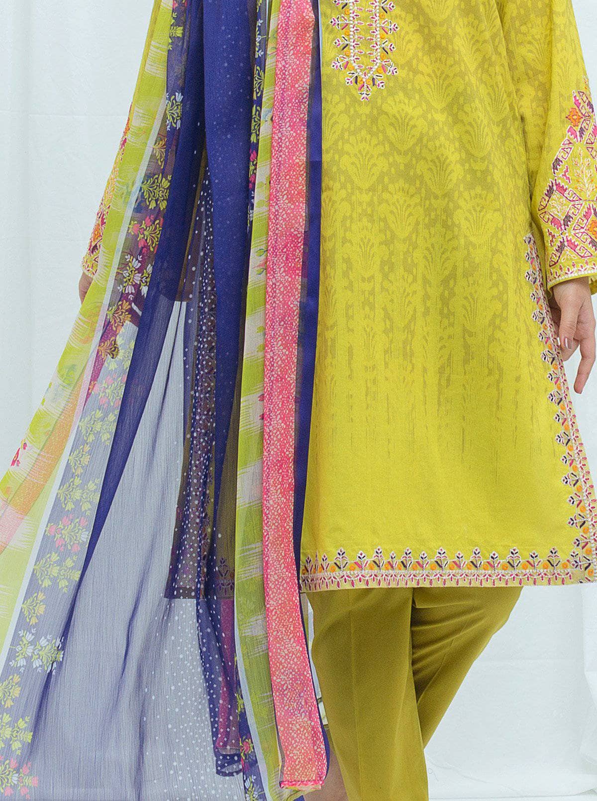 img_beechtree_lawn_2021_awwal_boutique