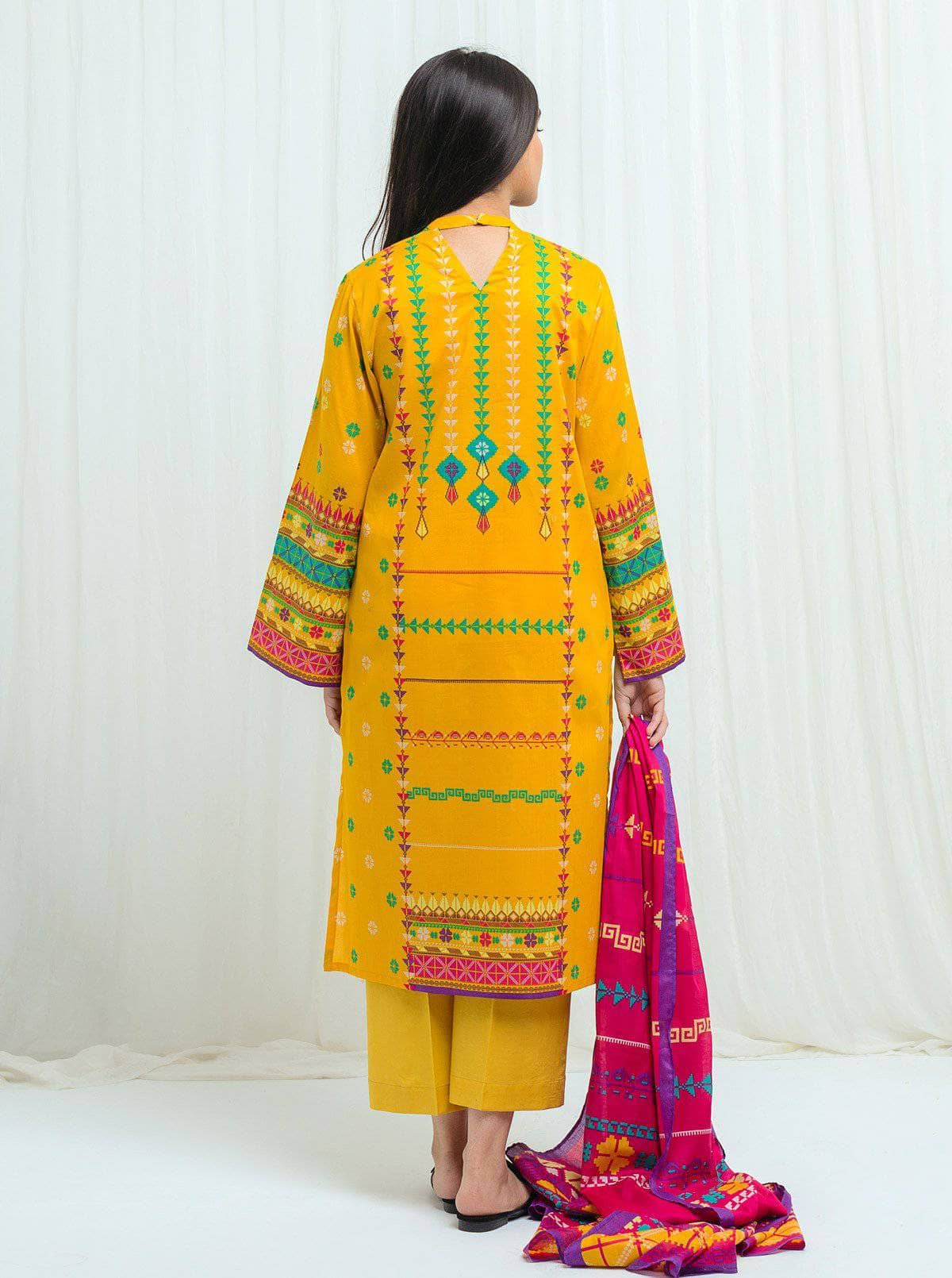 img_beechtree_lawn_2021_awwal_boutique