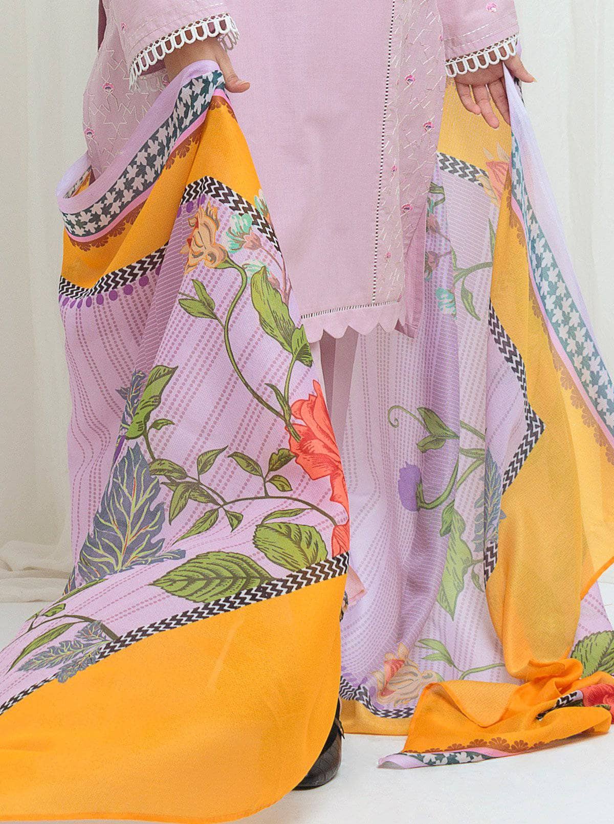 img_beechtree_lawn_2021_awwal_boutique