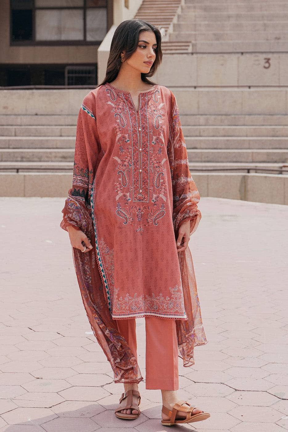 Img_beechtree_fall_winter_22_awwal_boutique