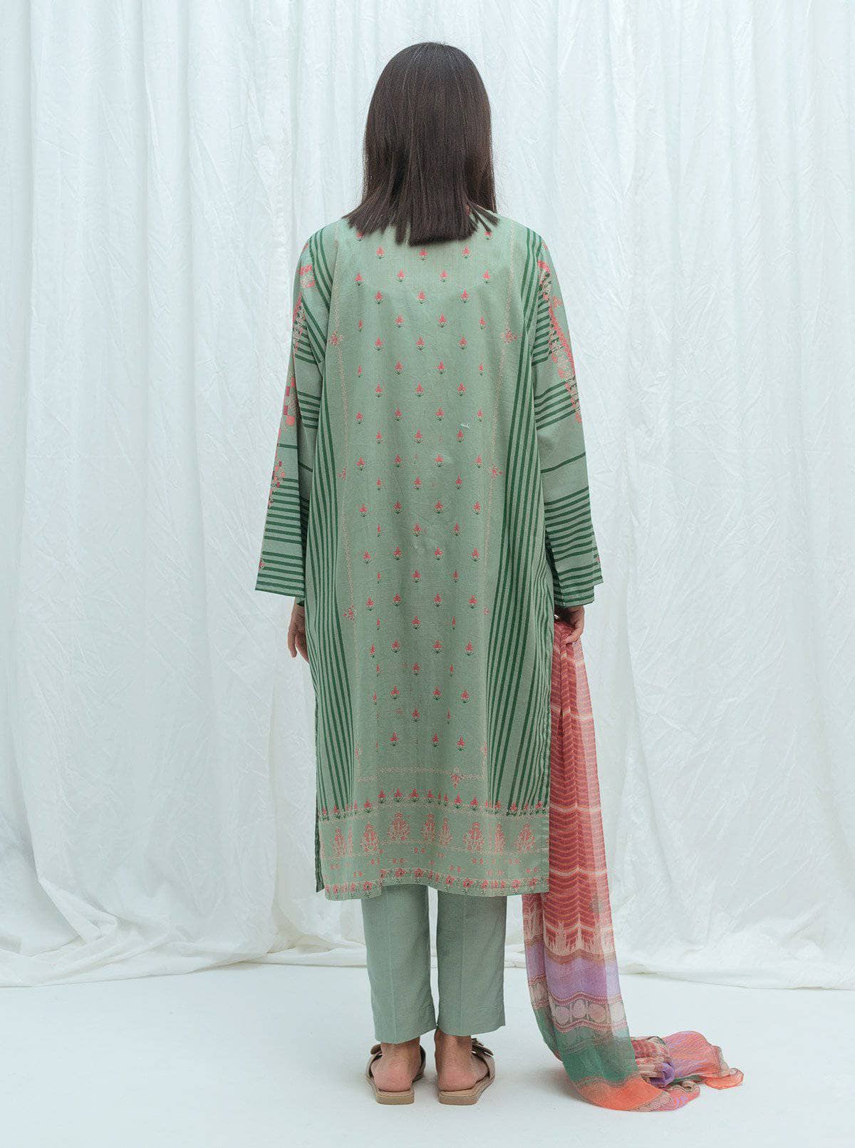 img_beechtree_lawn_2021_awwal_boutique