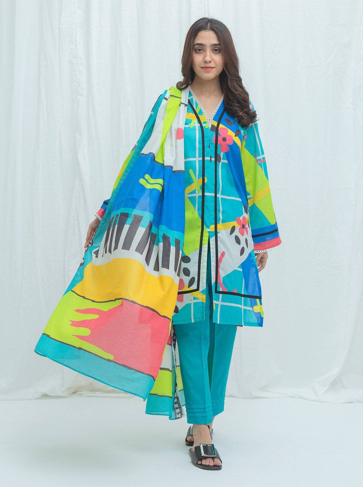 img_beechtree_lawn_2021_awwal_boutique