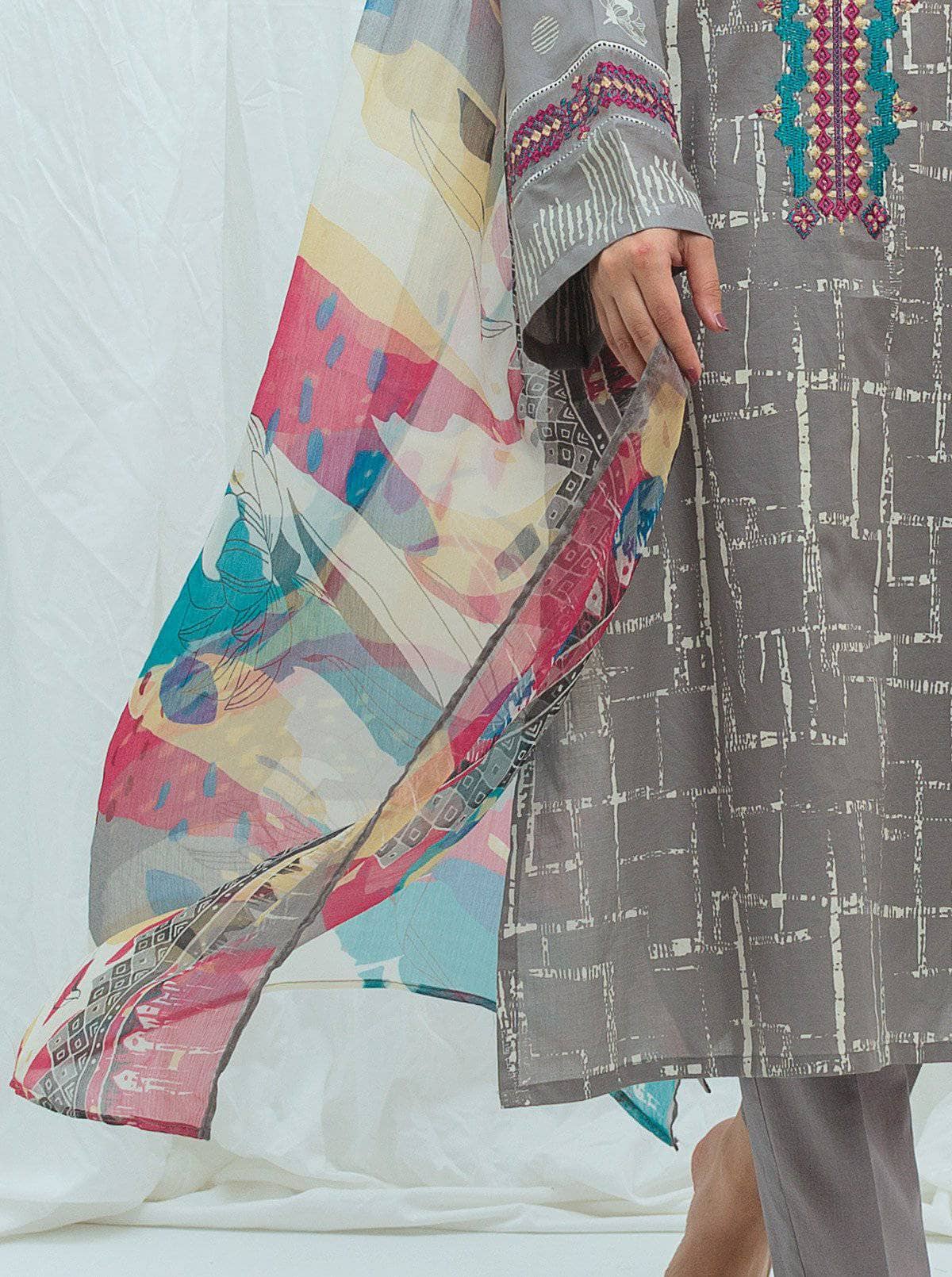 img_beechtree_lawn_2021_awwal_boutique