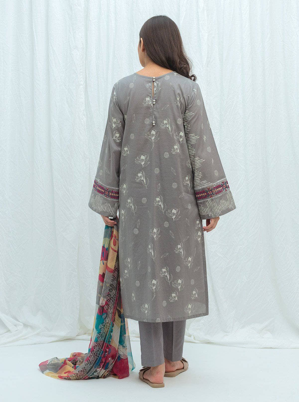 img_beechtree_lawn_2021_awwal_boutique