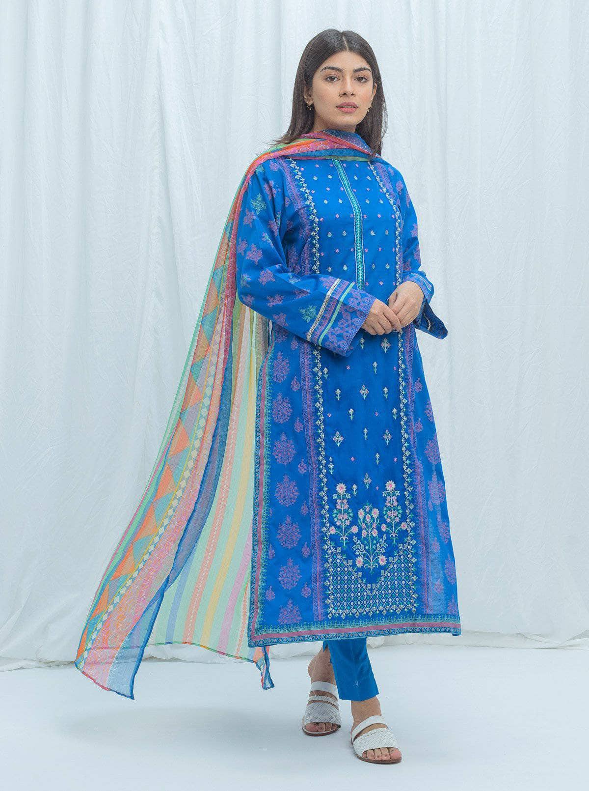 img_beechtree_lawn_2021_awwal_boutique