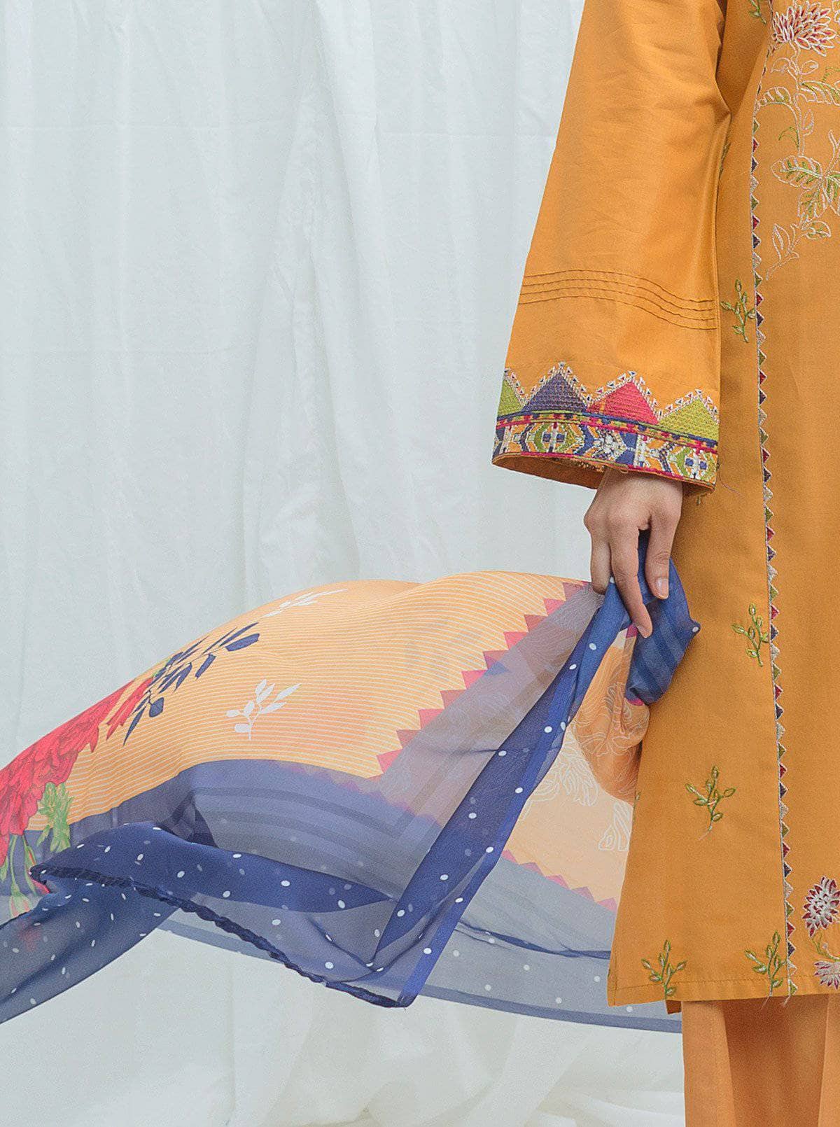 img_beechtree_lawn_2021_awwal_boutique