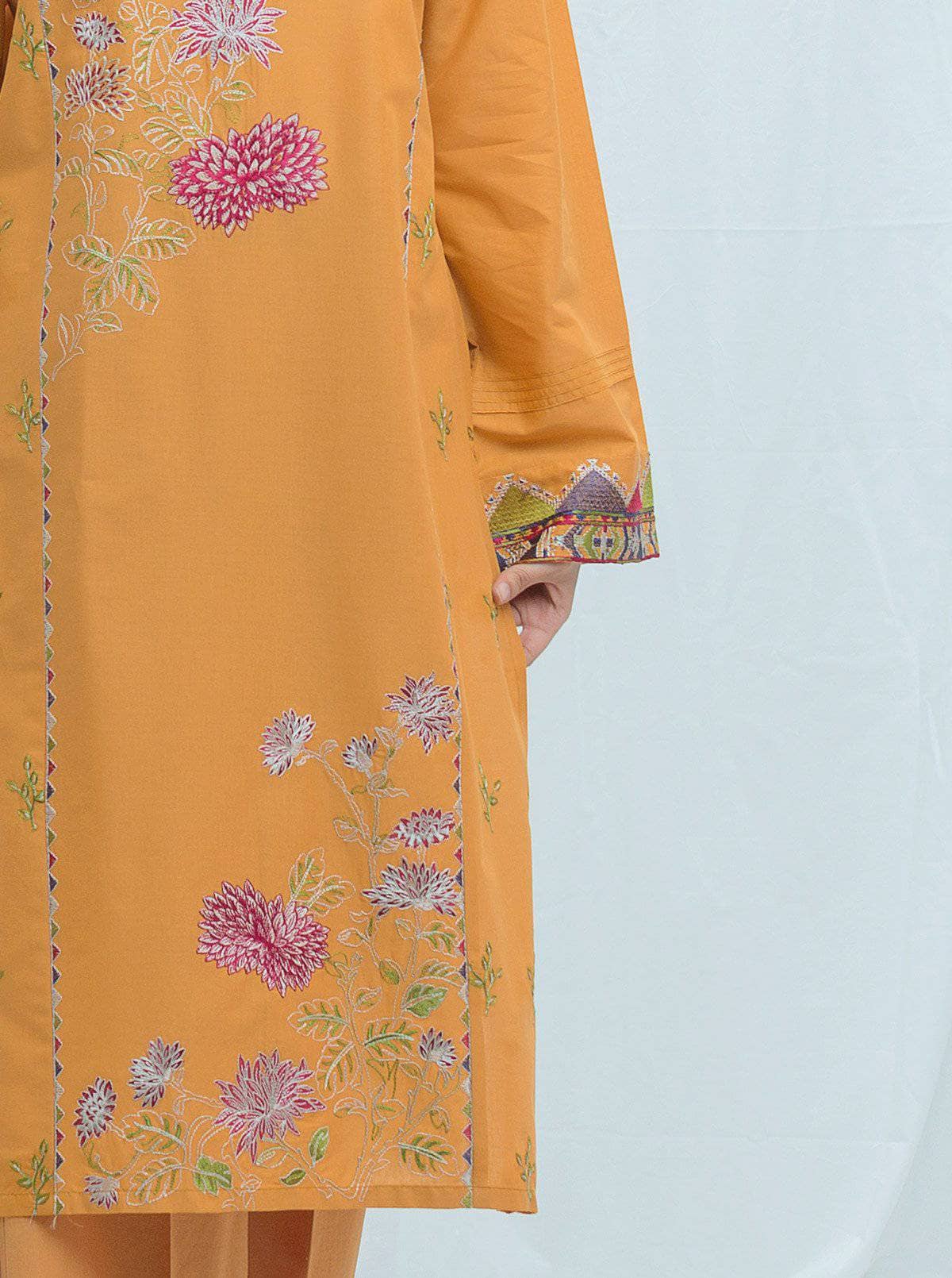 img_beechtree_lawn_2021_awwal_boutique