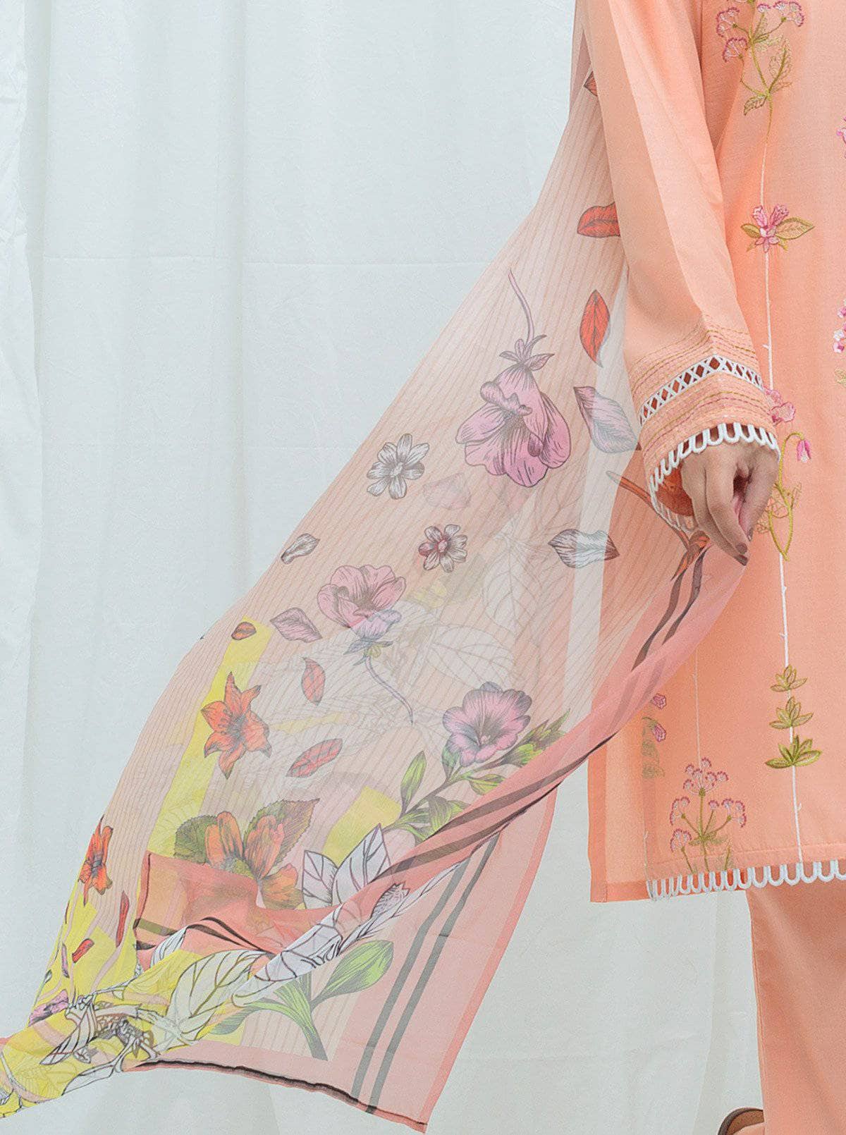 img_beechtree_lawn_2021_awwal_boutique