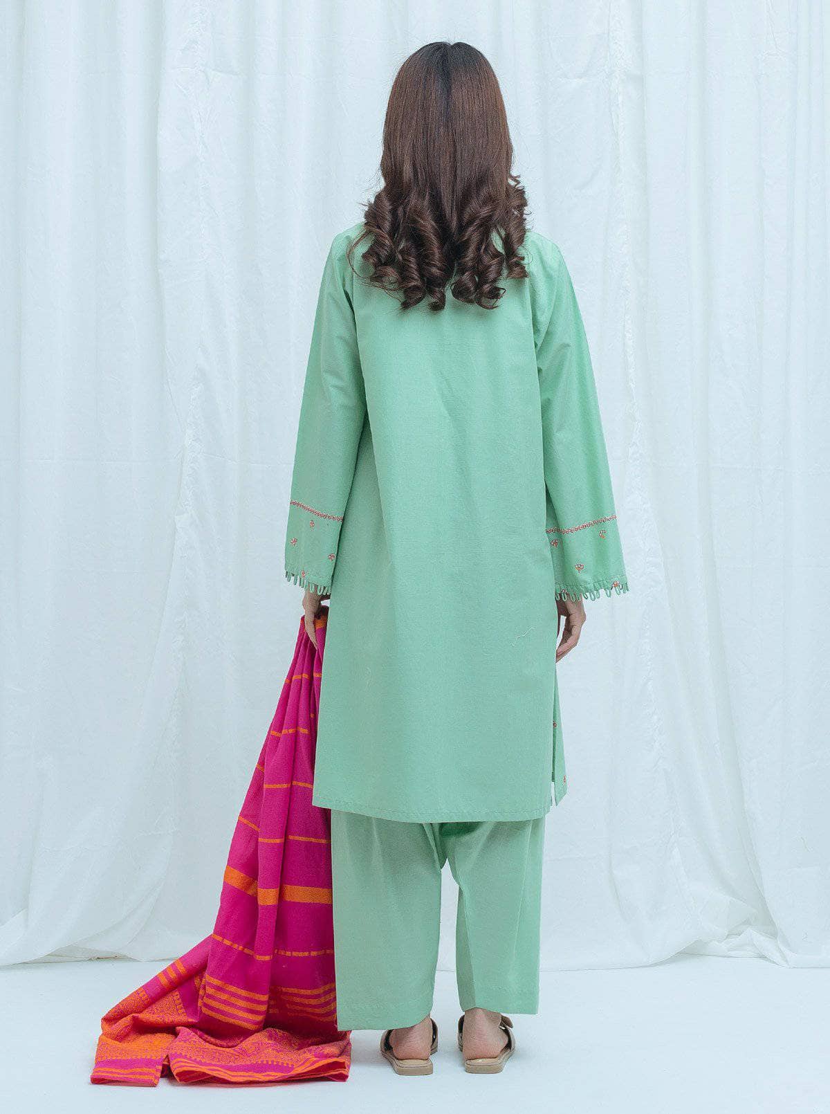 img_beechtree_lawn_2021_awwal_boutique