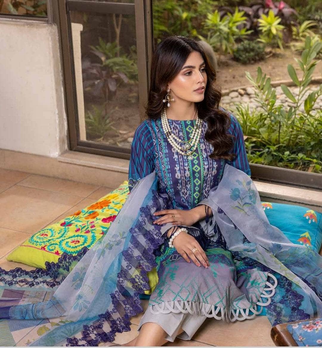 img_charizma_aniiq_vol1_awwal_boutique