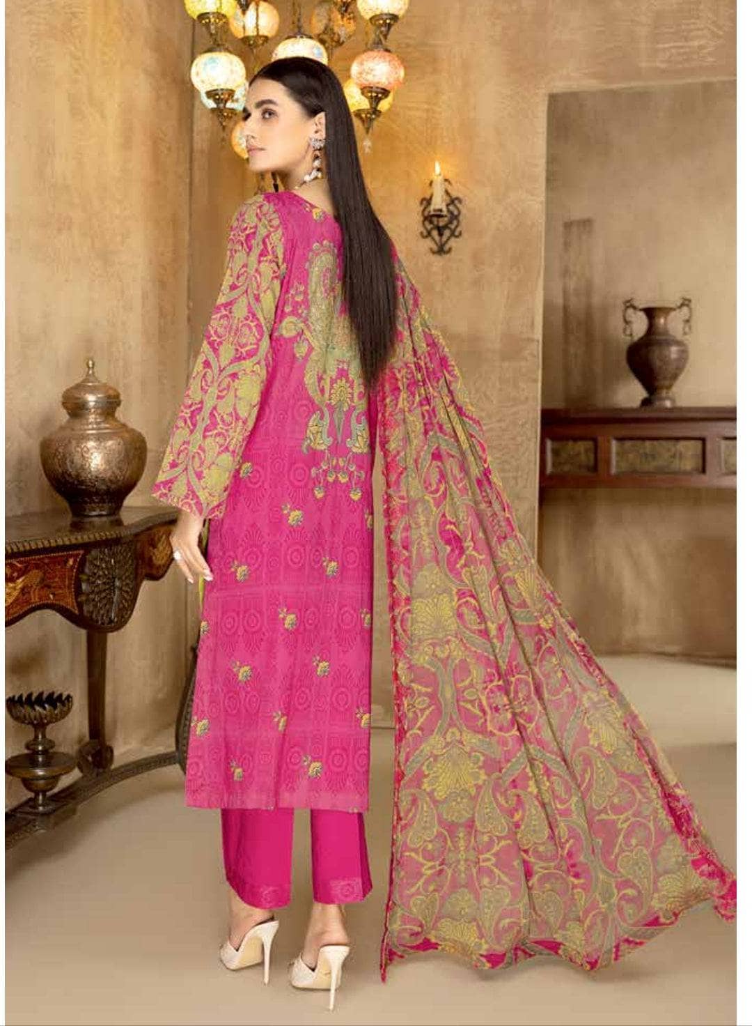 Img_charizma_aniiq_lawn_22_awwal_boutique