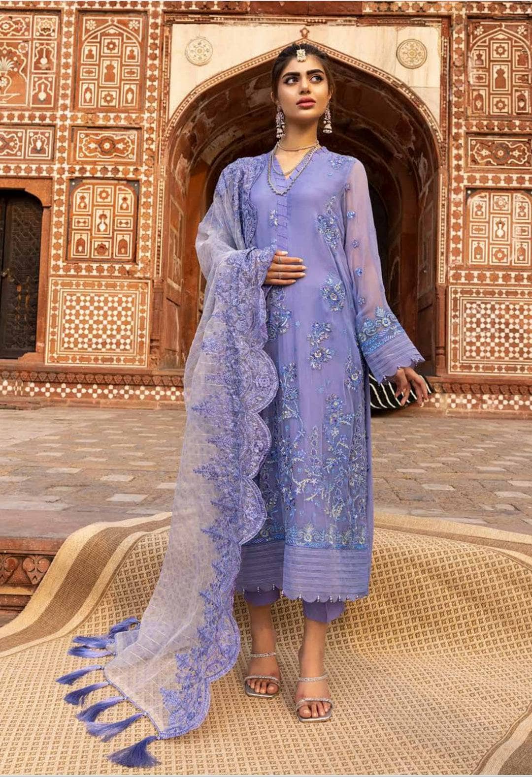 img_charizma_allure_awwal_boutique