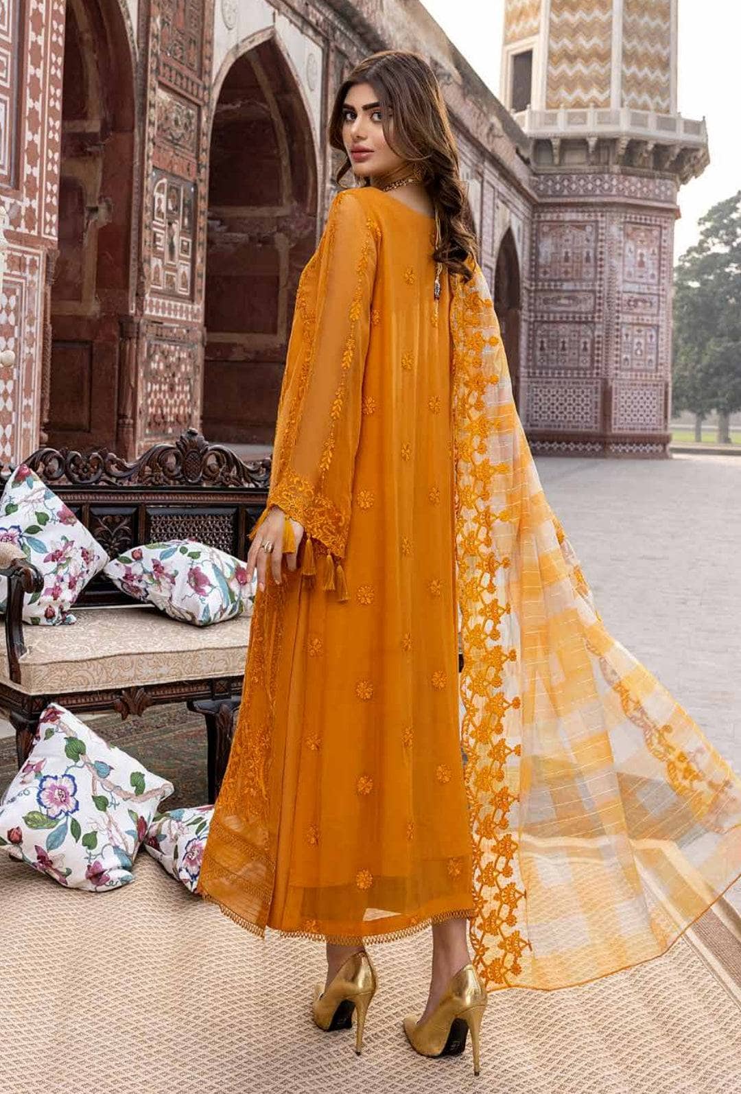 img_charizma_allure_awwal_boutique