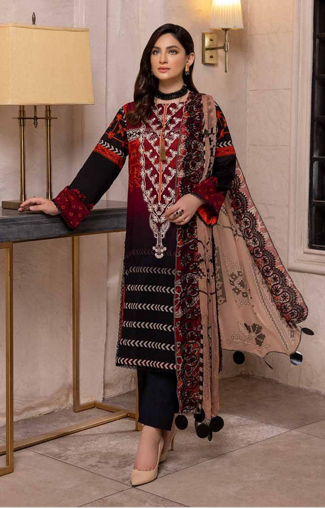 img_charizma_aniiq_lawn_22_awwal_boutique