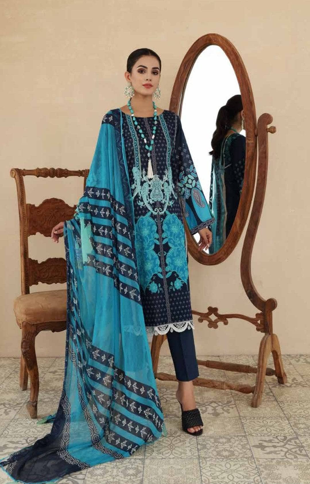 img_charizma_combination_22_awwal_boutique