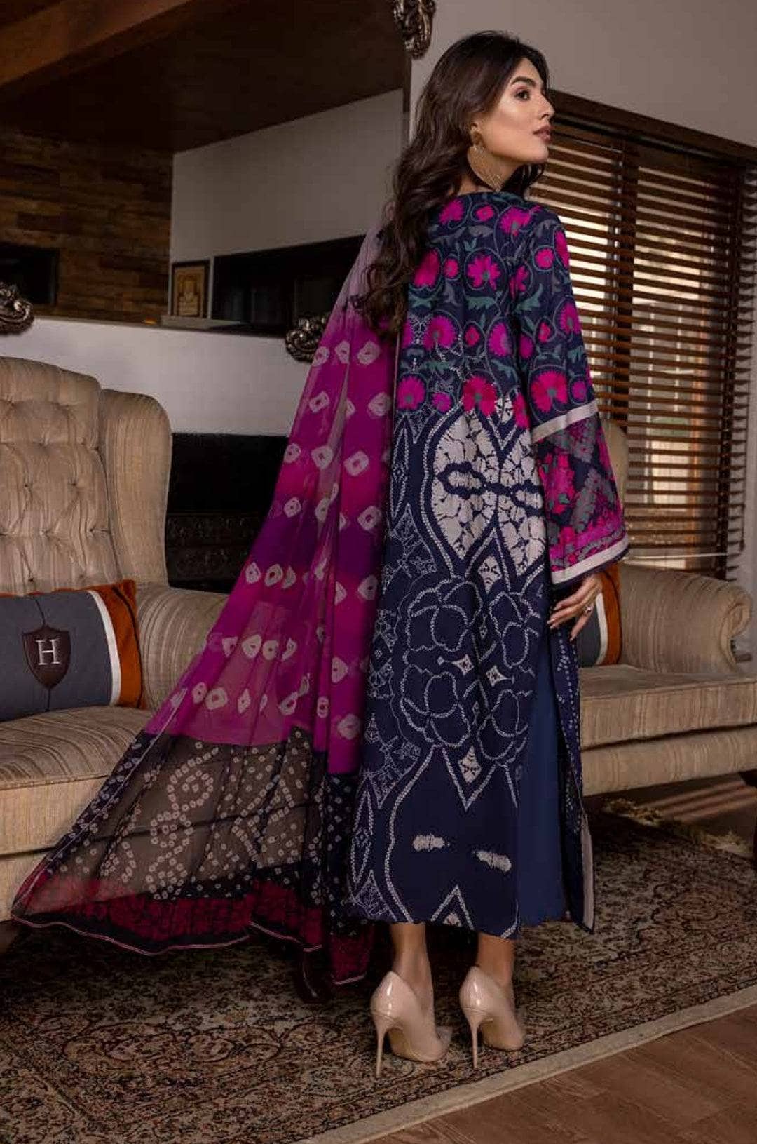 img_charizma_combination_22_awwal_boutique